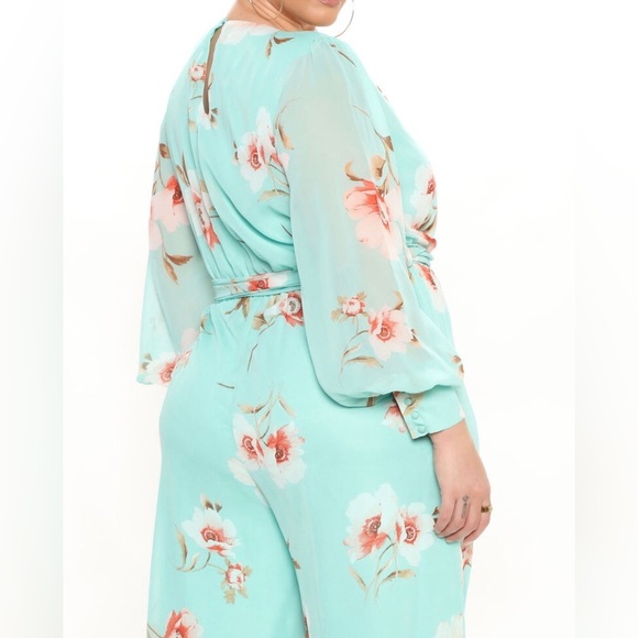 Square-Neck Linen-Blend Mini Dress - Picture 10 of 10